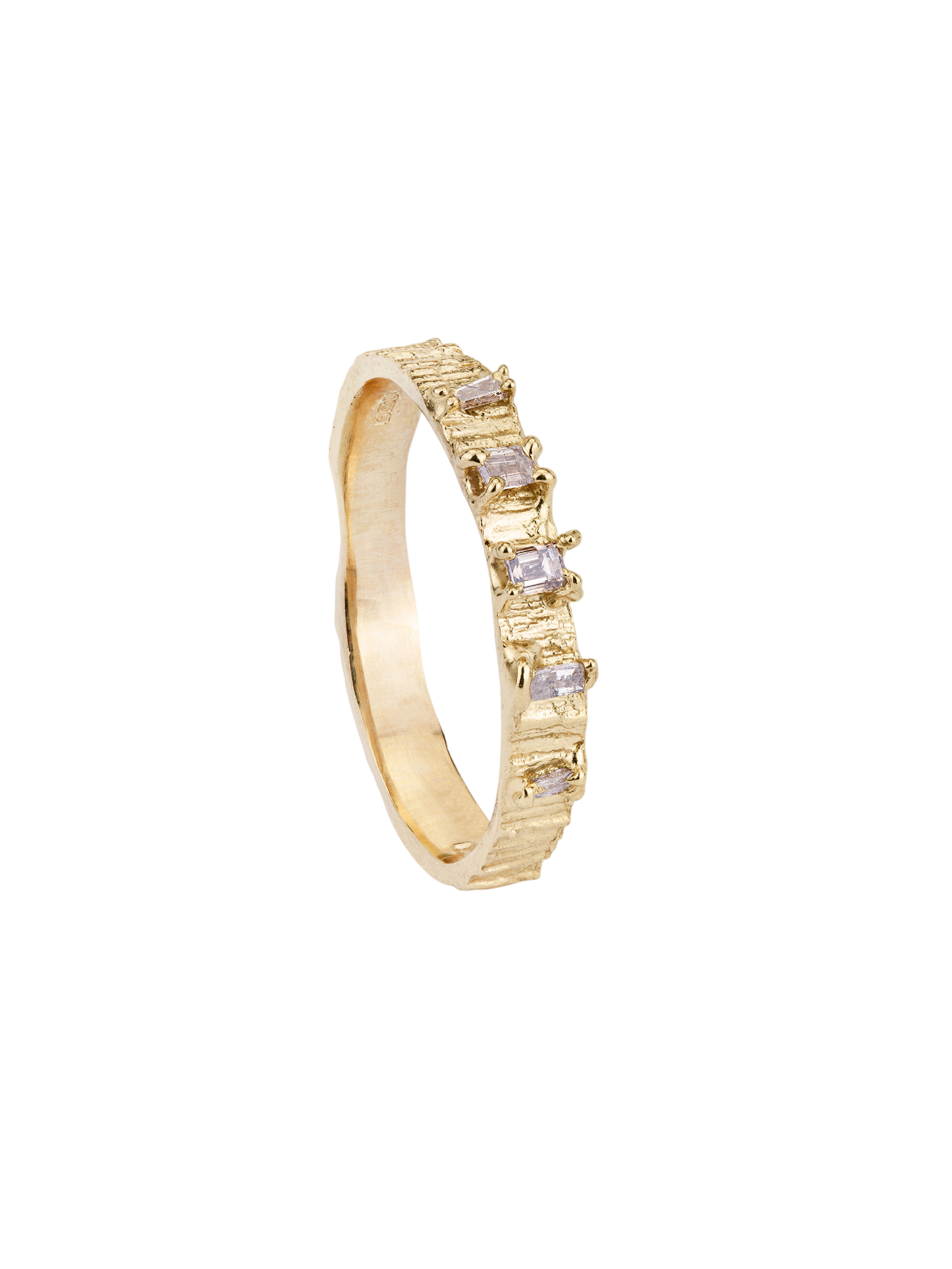 Bark 3mm gold with baguette diamonds 14ct gold